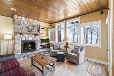 6940 Beach View Lane NW Walker MN 56452