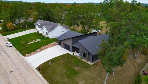 1885 Aspen Drive Detroit Lakes MN 56501