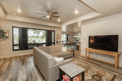 1885 Aspen Drive Detroit Lakes MN 56501