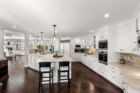 11228 Willowood Avenue Eden Prairie MN 55344