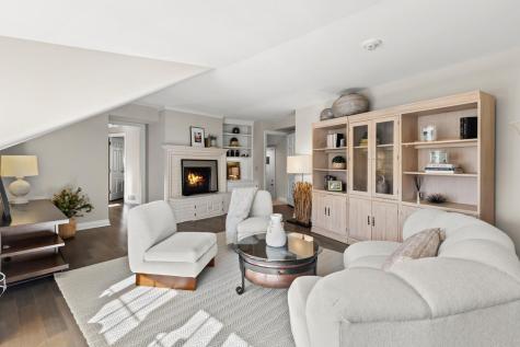 11228 Willowood Avenue Eden Prairie MN 55344