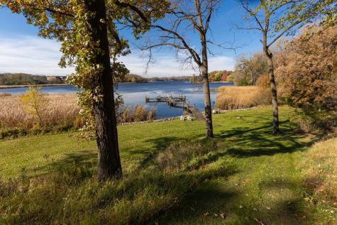11228 Willowood Avenue Eden Prairie MN 55344