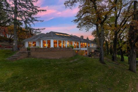 11228 Willowood Avenue Eden Prairie MN 55344