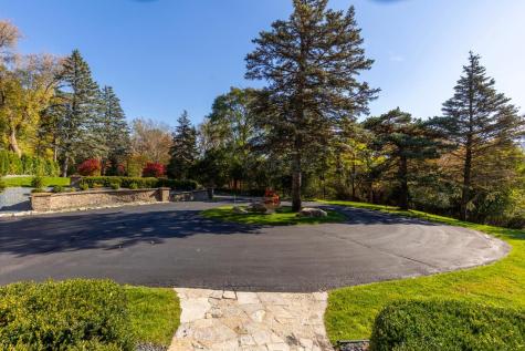 11228 Willowood Avenue Eden Prairie MN 55344