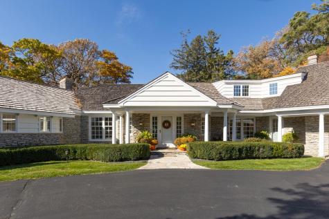 11228 Willowood Avenue Eden Prairie MN 55344