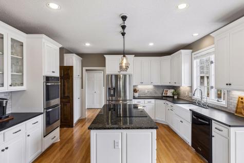 903 Nordic Court N Stillwater MN 55082
