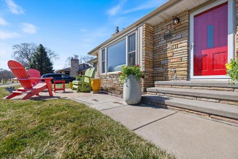 3609 York Avenue N Robbinsdale MN 55422