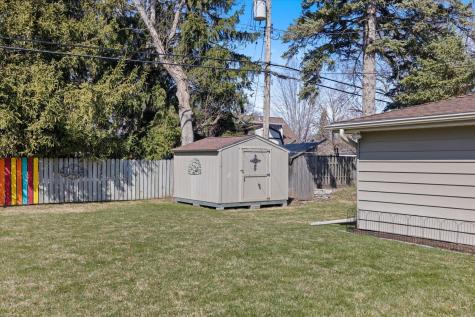 3609 York Avenue N Robbinsdale MN 55422