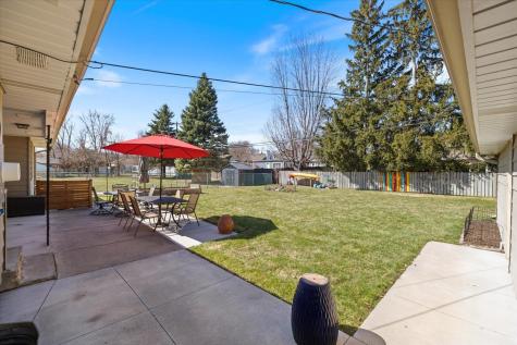3609 York Avenue N Robbinsdale MN 55422
