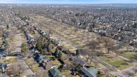 3609 York Avenue N Robbinsdale MN 55422