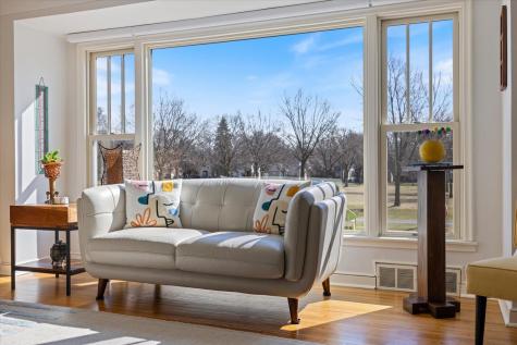 3609 York Avenue N Robbinsdale MN 55422