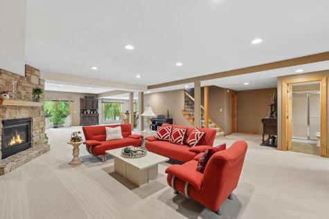 18751 Knollwood Circle Lakeville MN 55044