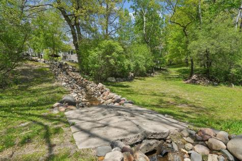 18751 Knollwood Circle Lakeville MN 55044