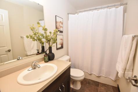 7454 21 Street S Fargo ND 58104