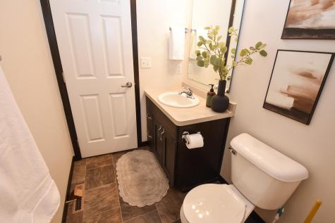 7454 21 Street S Fargo ND 58104