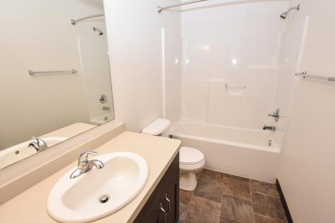 7454 21 Street S Fargo ND 58104