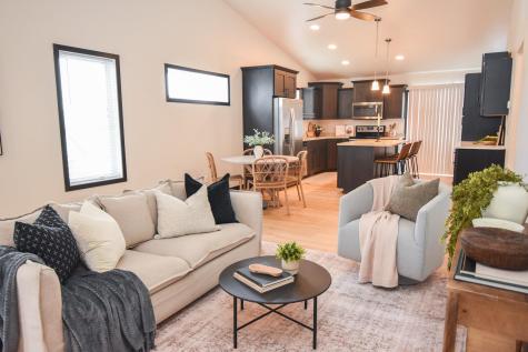 7454 21 Street S Fargo ND 58104