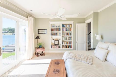 1105 Ferndale Road W Wayzata MN 55391