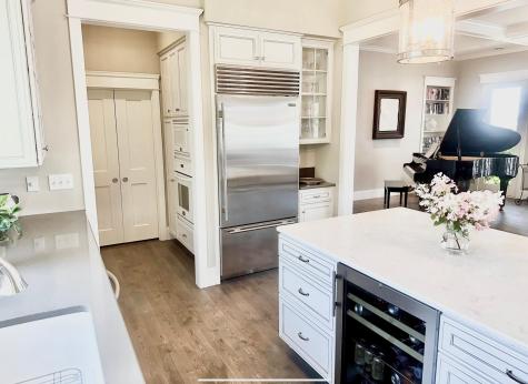 1105 Ferndale Road W Wayzata MN 55391