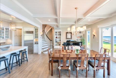 1105 Ferndale Road W Wayzata MN 55391