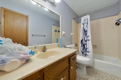 2038 44th Street NW Rochester MN 55901