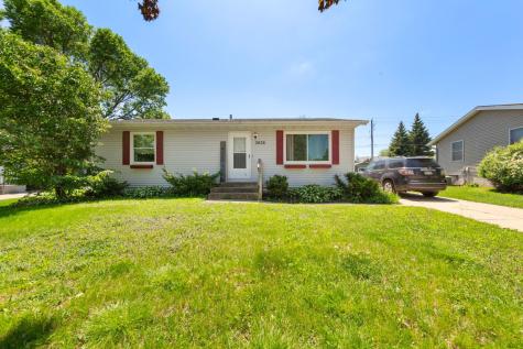 2038 44th Street NW Rochester MN 55901