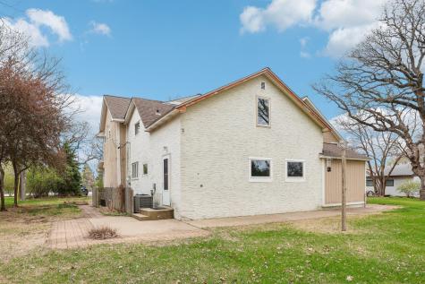 12112 W River Road Champlin MN 55316
