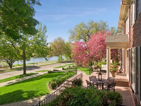2240 W Lake Of The Isles Parkway Minneapolis MN 55405