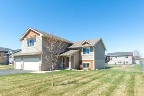 9090 Wolves Street Brainerd MN 56401