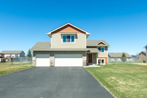9090 Wolves Street Brainerd MN 56401