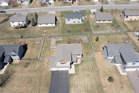9090 Wolves Street Brainerd MN 56401