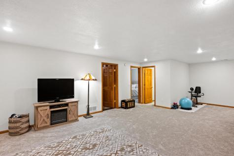 613 Temple Street Alexandria MN 56308