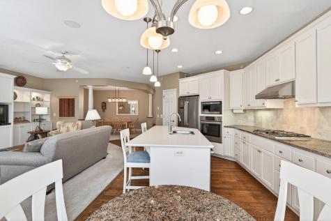 6077 Clarion Circle Minnetonka MN 55343