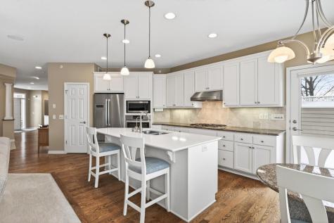 6077 Clarion Circle Minnetonka MN 55343