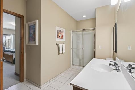 6077 Clarion Circle Minnetonka MN 55343