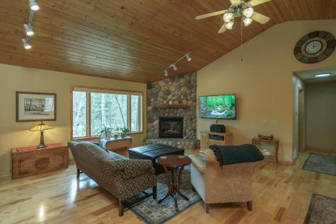 10810 Ottawa Trail Pequot Lakes MN 56472