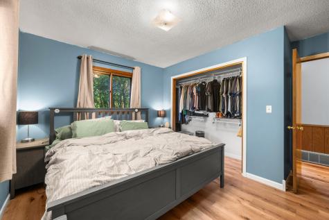 2271 335th Lane NE Cambridge MN 55008