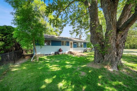 2271 335th Lane NE Cambridge MN 55008