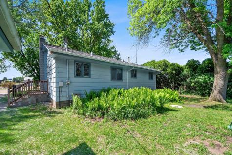 2271 335th Lane NE Cambridge MN 55008