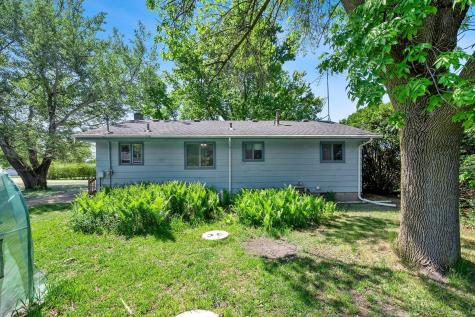 2271 335th Lane NE Cambridge MN 55008