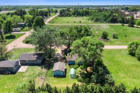2271 335th Lane NE Cambridge MN 55008