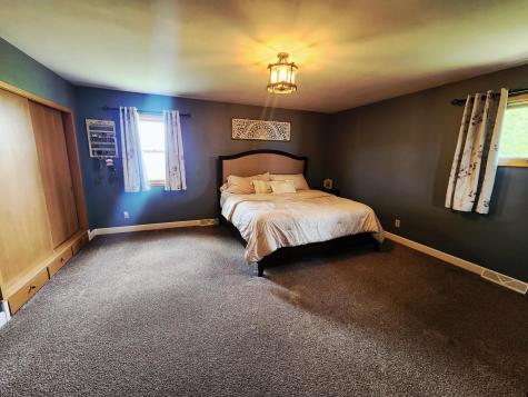 1055 141st Street Pipestone MN 56164