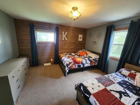 1055 141st Street Pipestone MN 56164