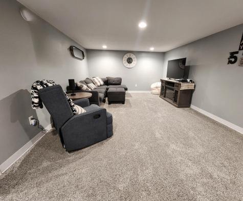 1055 141st Street Pipestone MN 56164