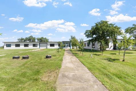 1462 260th Street E Farmington MN 55024