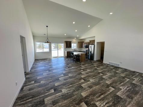916 NW 7th Avenue NW Perham MN 56573