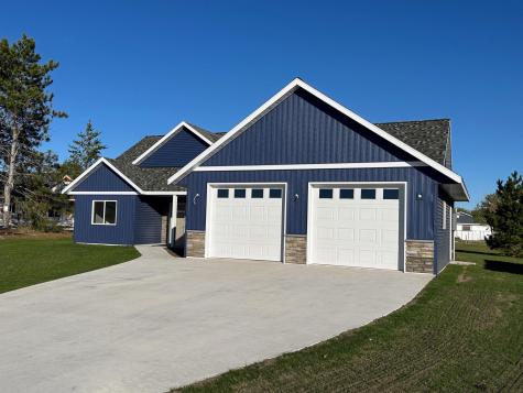916 NW 7th Avenue NW Perham MN 56573