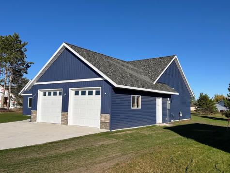 916 NW 7th Avenue NW Perham MN 56573