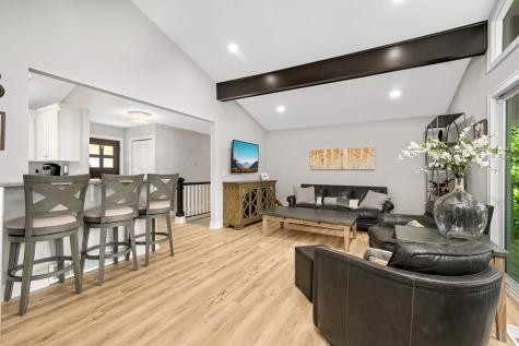 230 Maple Island Road Burnsville MN 55306