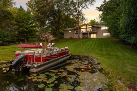 230 Maple Island Road Burnsville MN 55306